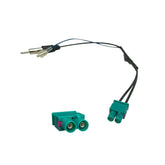 Adapter antenowy - VW (podwójny Fakra) ze wzmacniaczem, podwójną wtyczką Fakra i przewodem do montażu radia VW.