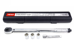 Klucz dynamometryczny z nasadkami 17, 19 i 21 mm