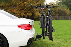 Cykelholder til to cykler med vippefunktion