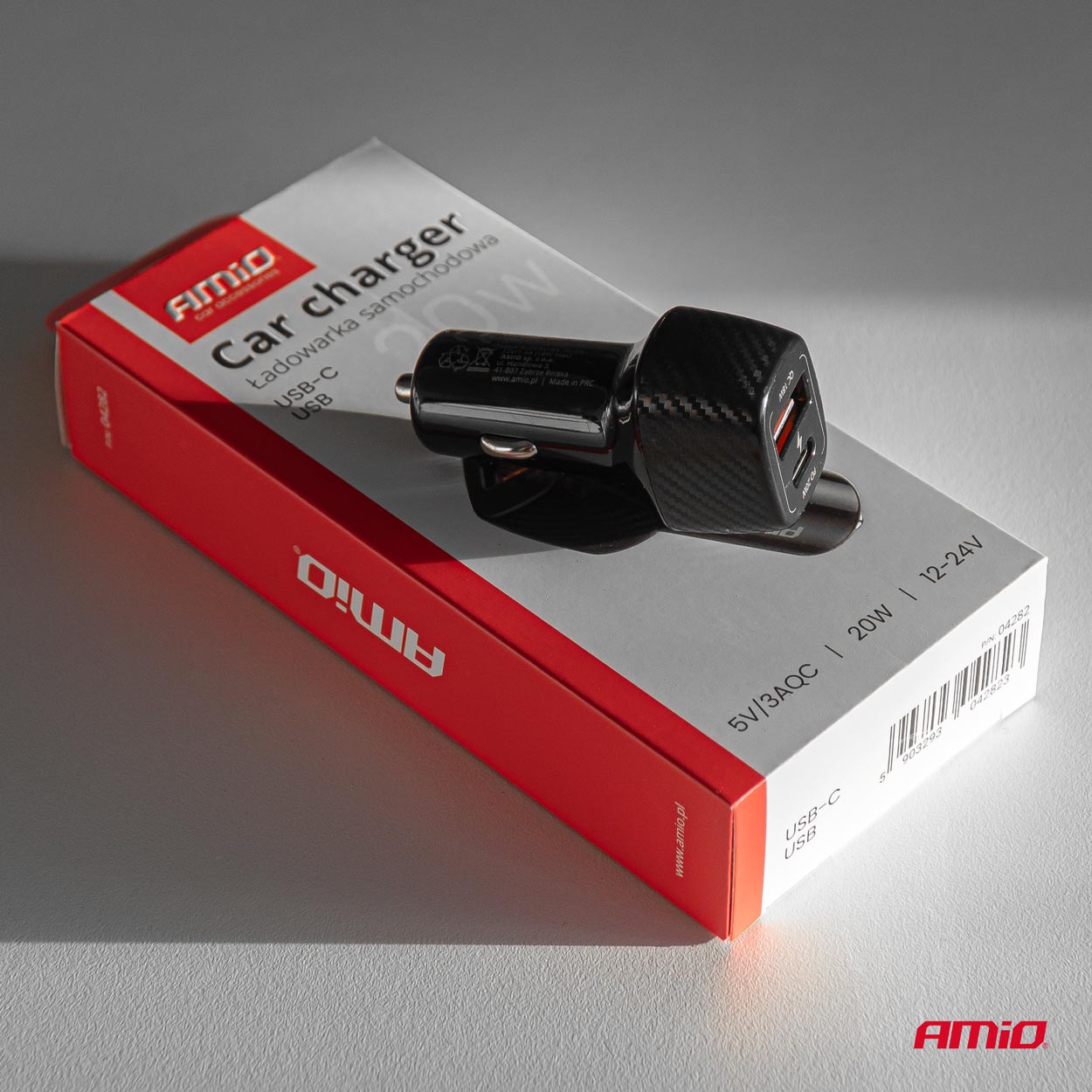 Biloplader med USB-A- og USB-C-port