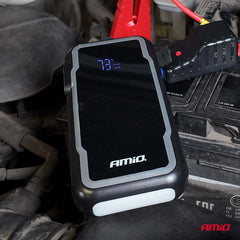 Jump starter med LED-lygte og SOS-funktion