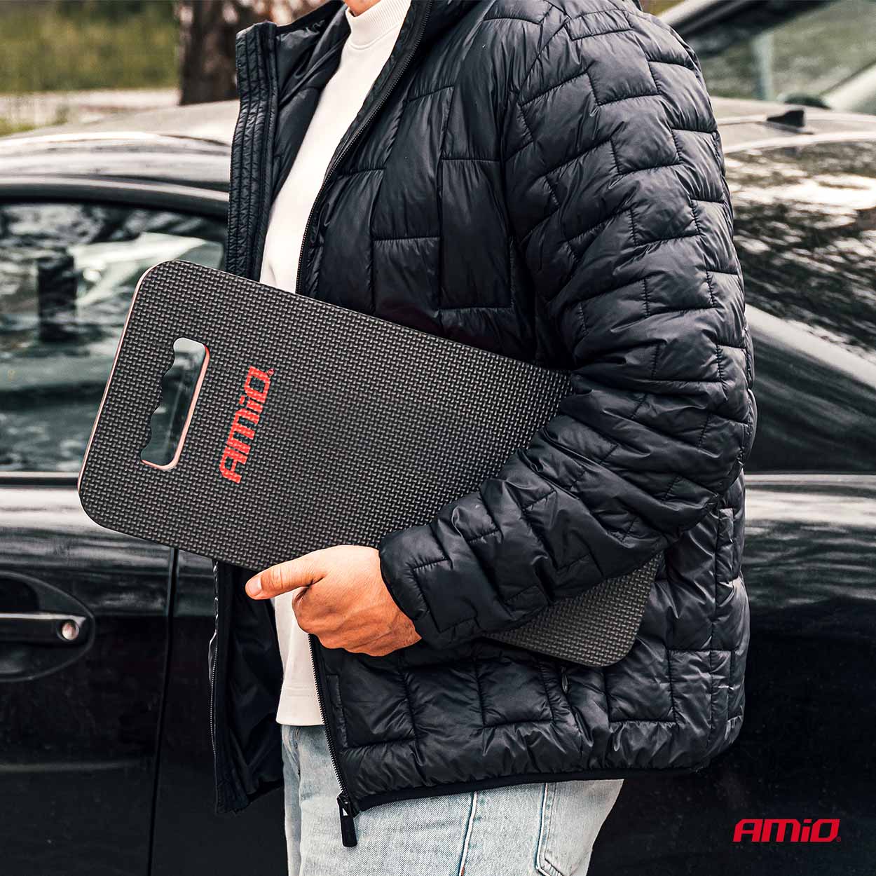 Mata pod kolana do warsztatu i garażu