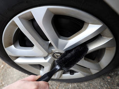 Akcesoria detailingowe od CARMOTION w praktycznym zestawie