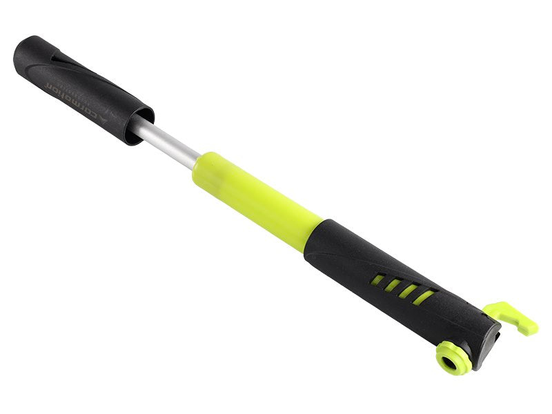 Mini pompka ręczna o maksymalnym ciśnieniu 8 bar / 120 PSI