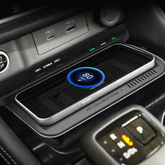 Nissan X-Trail 2022-2023 bezprzewodowa ładowarka do telefonu z szybkim ładowaniem 15 W 