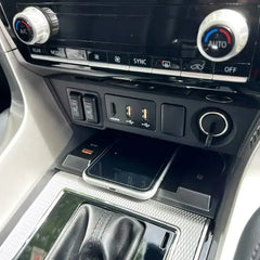 BMW Serii 7 2019-2022 bezprzewodowa ładowarka do telefonu z szybkim ładowaniem 15 W 