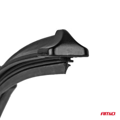 Wycieraczka samochodowa z adapterami